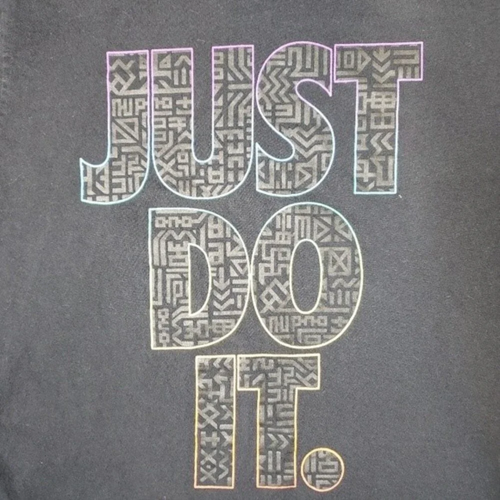 NIKE JUST DO IT BLACK RAINBOW LETTERS T SHIRT SIZE LARGE